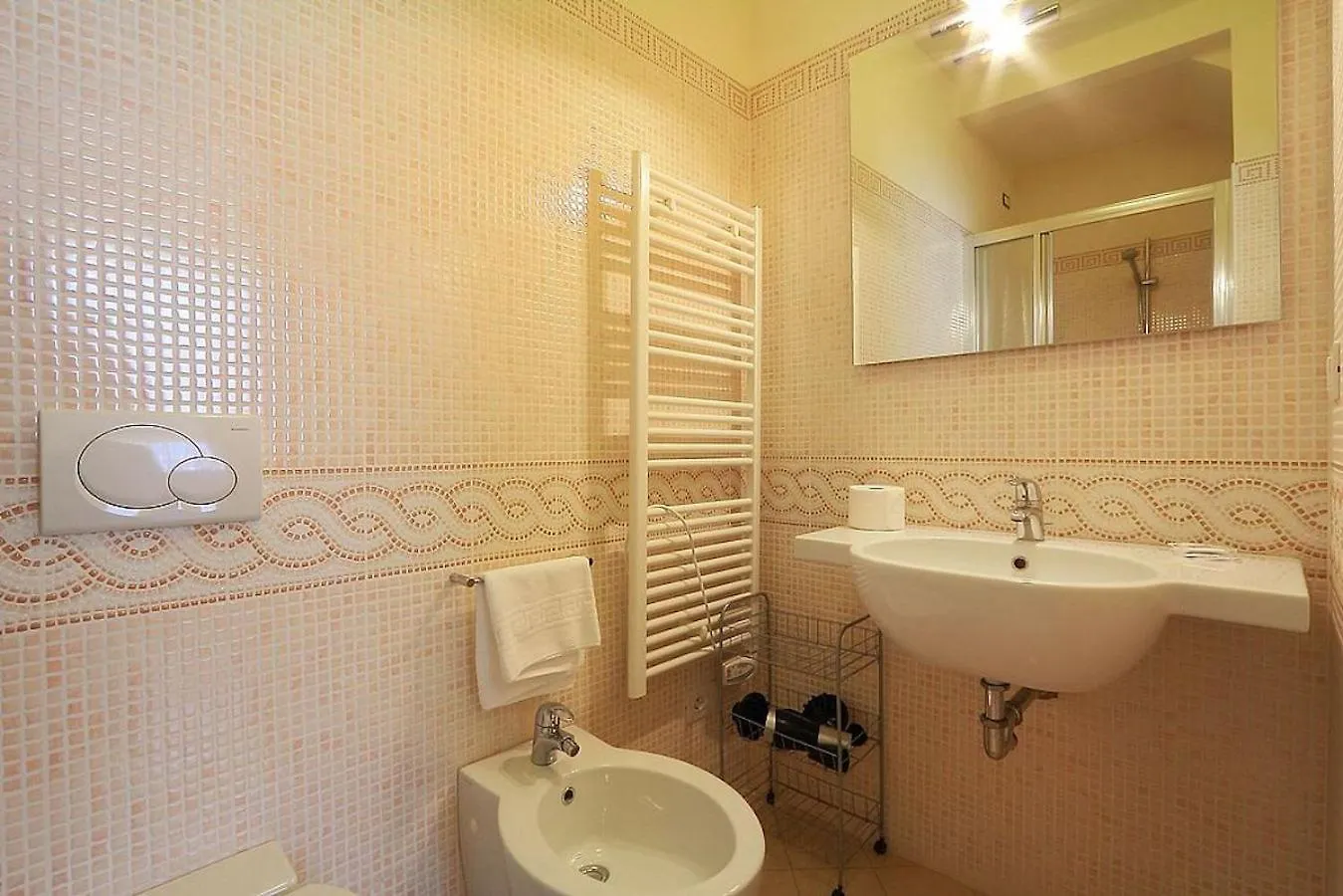 Relais White Houses Florens 0*,  Italien